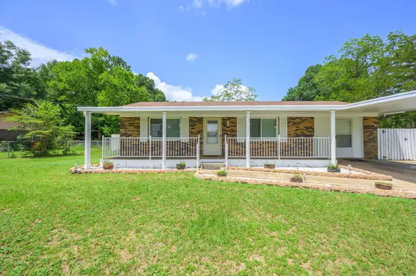 632 Long Drive, Crestview, FL 32539