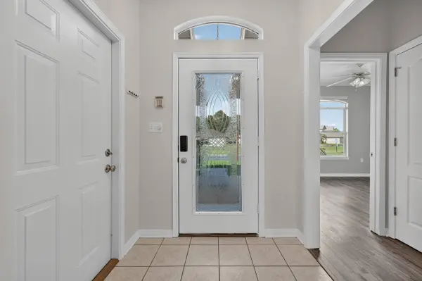 9641 Leeward Way, Navarre, FL 32566