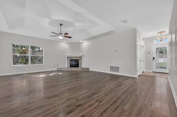 9641 Leeward Way, Navarre, FL 32566