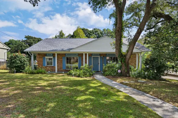 215 NW Fliva Avenue, Fort Walton Beach, FL 32548