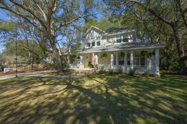 1723 Lilaberry LN, Niceville, FL 32578