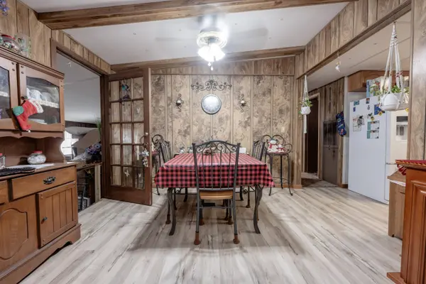 248 Bunny LN, Freeport, FL 32439