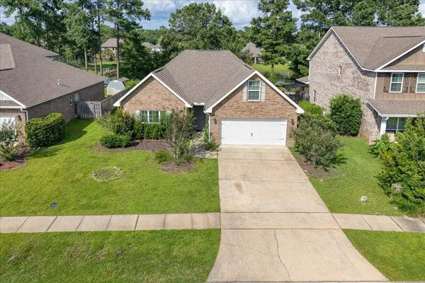 395 Windchime WAY, Freeport, FL 32439