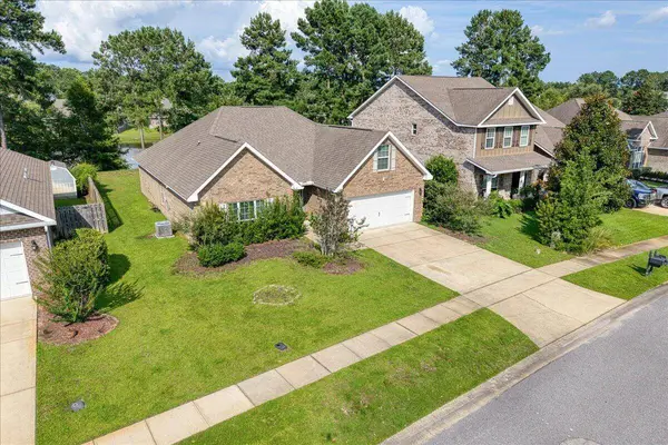 395 Windchime WAY, Freeport, FL 32439
