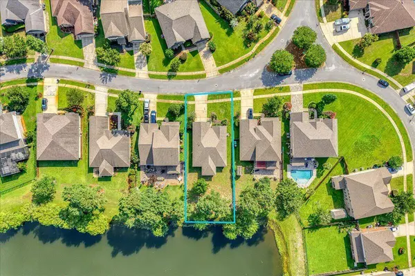 395 Windchime WAY, Freeport, FL 32439