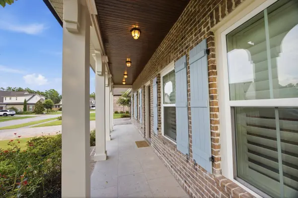 121 Revana WAY, Freeport, FL 32439