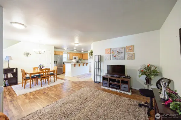 5851 Pennsylvania ST SE, Lacey, WA 98513