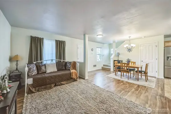 5851 Pennsylvania ST SE, Lacey, WA 98513