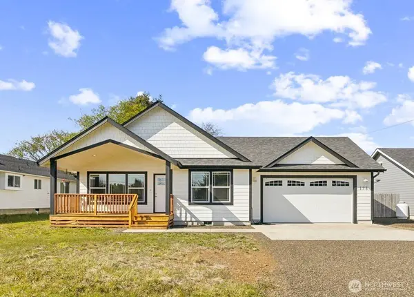 178 Pacific BLVD NW, Ocean Shores, WA 98569
