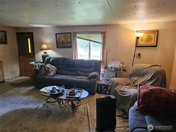 2903 Trevue AVE SW, Tumwater, WA 98512