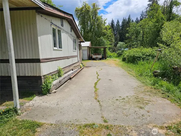 2903 Trevue AVE SW, Tumwater, WA 98512