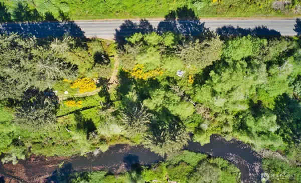2461 State Route 109, Ocean Shores, WA 98563