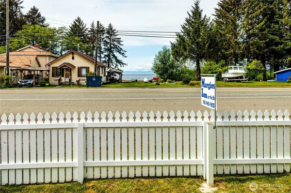 16670 Highway 112, Clallam Bay, WA 98326