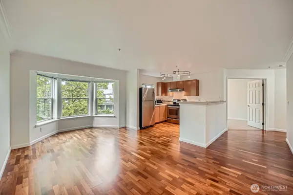 621 5th AVE N #306, Seattle, WA 98109