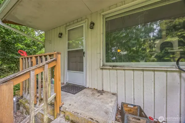 5218 Pattison Lake LN SE, Olympia, WA 98513