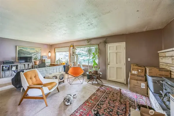 5218 Pattison Lake LN SE, Olympia, WA 98513
