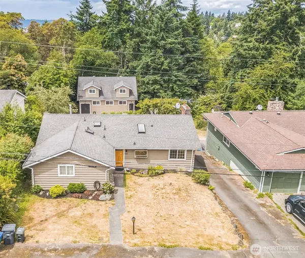 11251 28th AVE SW, Seattle, WA 98146