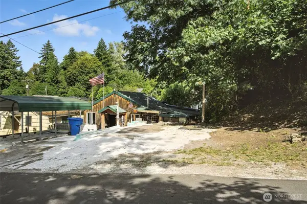 618 N 3rd AVE, Kelso, WA 98626