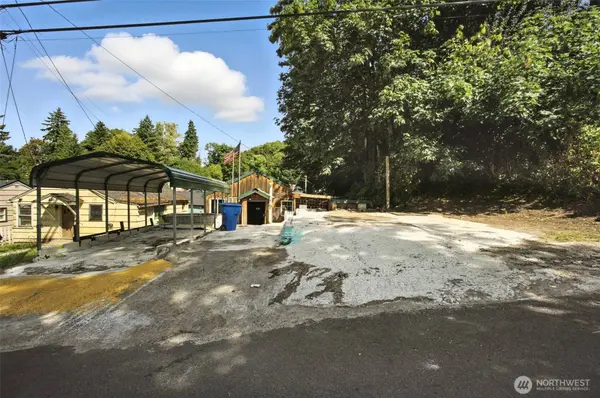 618 N 3rd AVE, Kelso, WA 98626