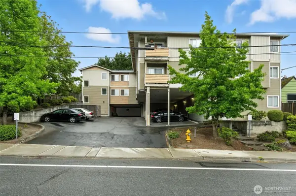 11424 1st AVE S ##204, Seattle, WA 98168