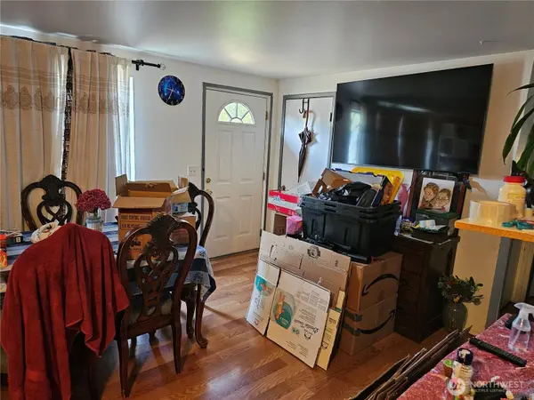 16312 119th AVE SE, Renton, WA 98058
