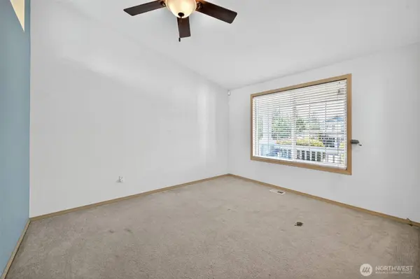 17615 84th AVE NE, Arlington, WA 98223