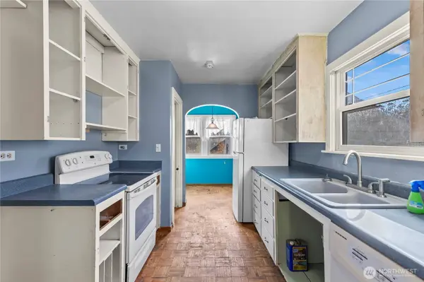 611 S 20th AVE, Yakima, WA 98902