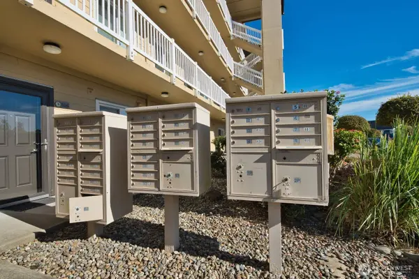 262 SW Oyhut Bay BLVD #303, Ocean Shores, WA 98569