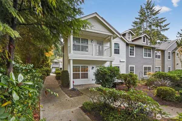 1680 Kennedy PL #A4, Dupont, WA 98327