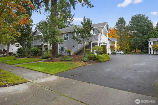 1680 Kennedy PL #A4, Dupont, WA 98327