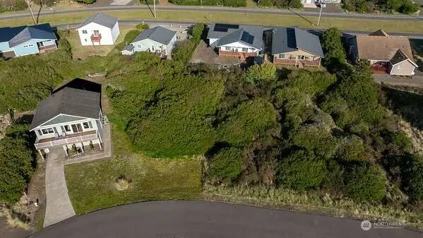 1246 Camero LOOP SW, Ocean Shores, WA 98569