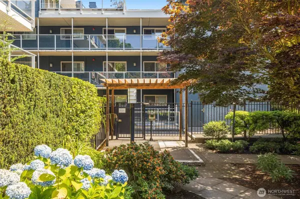 1730 Taylor AVE N #201, Seattle, WA 98109