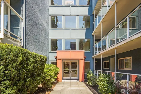 1730 Taylor AVE N #201, Seattle, WA 98109