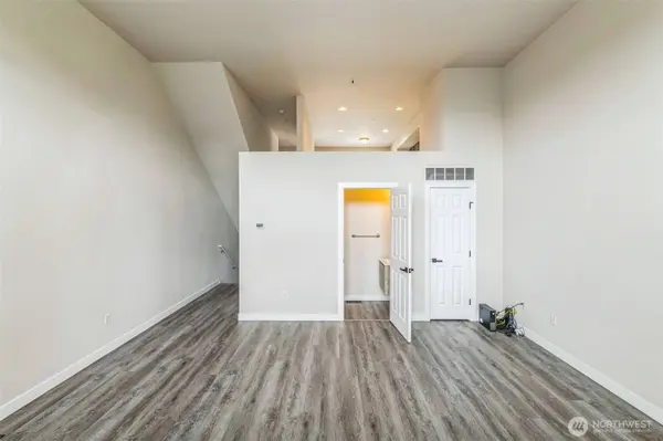 1124 S 23rd ST, Tacoma, WA 98405