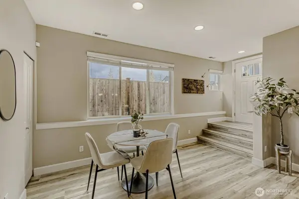 14513 15th PARK W #A, Lynnwood, WA 98087