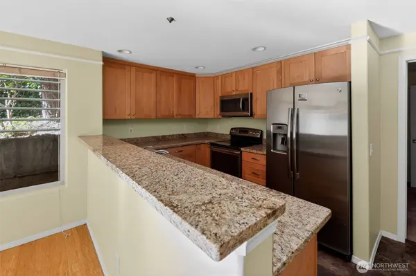 15345 Sunwood BLVD #D104, Tukwila, WA 98188