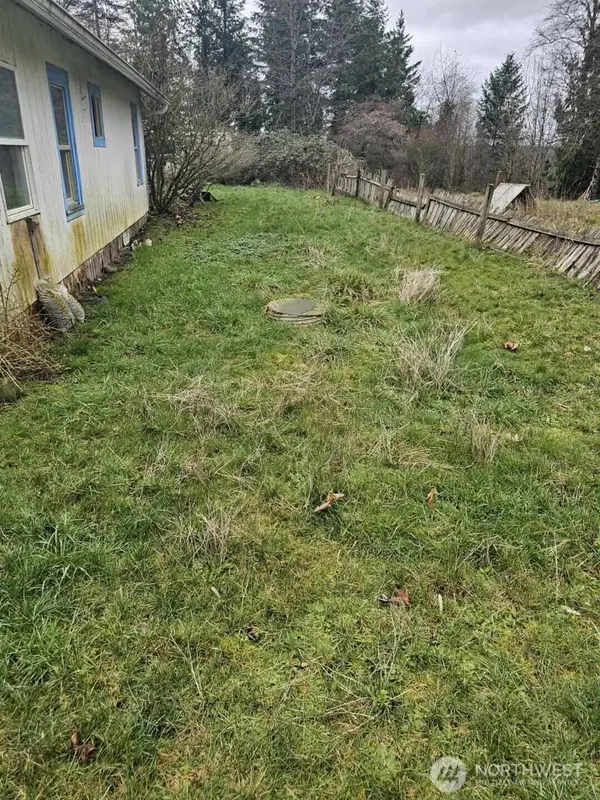 646 Jorgensen RD, Onalaska, WA 98570