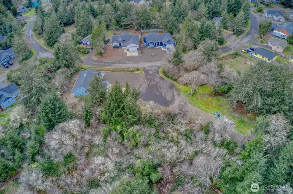 149 Myrtle CT SW, Ocean Shores, WA 98569
