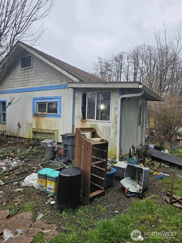 646 Jorgensen RD, Onalaska, WA 98570