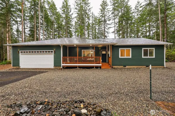 148 E Fox Run LN, Grapeview, WA 98546