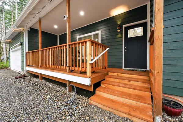 148 E Fox Run LN, Grapeview, WA 98546