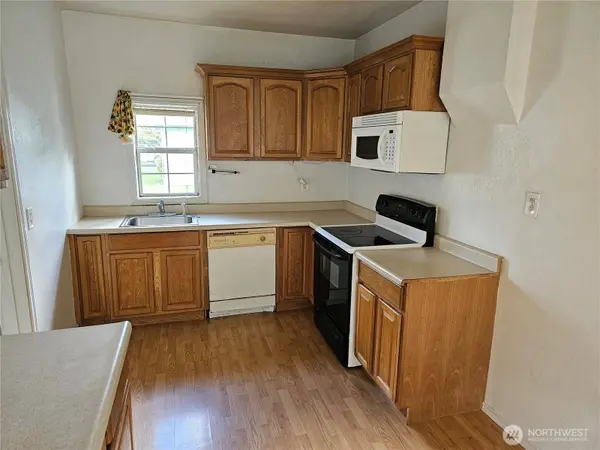 417 Monroe ST, Hoquiam, WA 98550