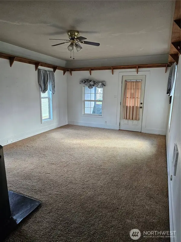 417 Monroe ST, Hoquiam, WA 98550