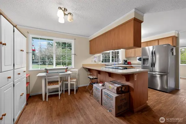 271 Hawkins RD, Winlock, WA 98596