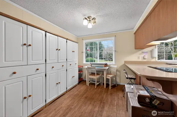271 Hawkins RD, Winlock, WA 98596