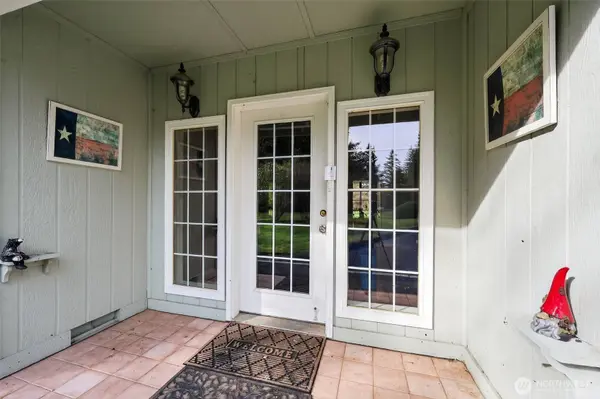 271 Hawkins RD, Winlock, WA 98596