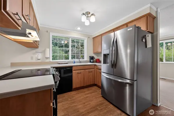 271 Hawkins RD, Winlock, WA 98596