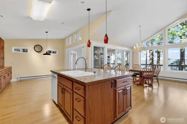 510 Johnson RD, Quilcene, WA 98376