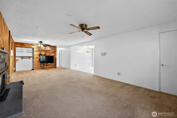 1010 Coolidge RD, Aberdeen, WA 98520