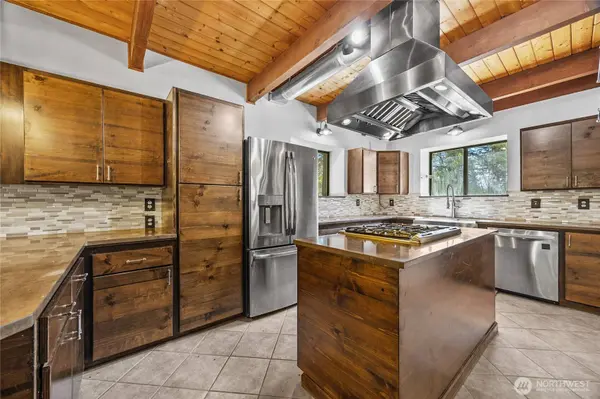 16318 82nd ST NW, Lakebay, WA 98349